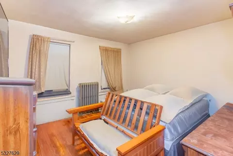 466 Devon St, Kearny, NJ 07032 photo 11