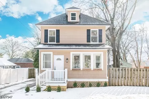 26 N Hillside Ave, Roxbury Twp, NJ 07876