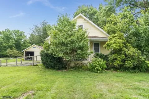 6 Ridge Rd, Readington Twp, NJ 08889