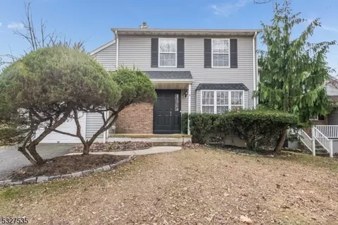 3 Pamlico Path, Somerville, NJ 08876
