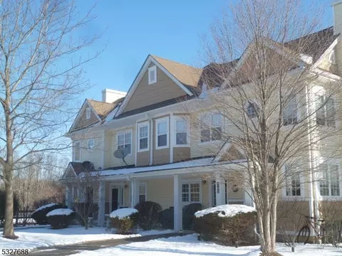 264 Old Farm Dr, Great Meadows, NJ 07838
