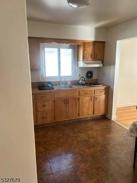 Entry Way - 91 Harrison St, Belleville, NJ 07109 photo 2 of 3