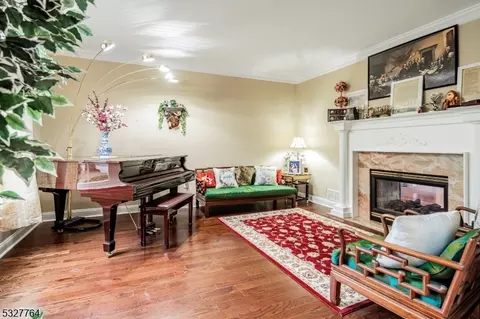 50 Atherton Ct, Wayne, NJ 07470 photo 8