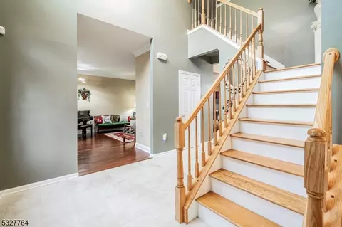 50 Atherton Ct, Wayne, NJ 07470 photo 6