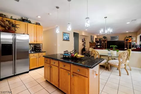 50 Atherton Ct, Wayne, NJ 07470 photo 21