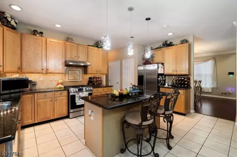 50 Atherton Ct, Wayne, NJ 07470 photo 20