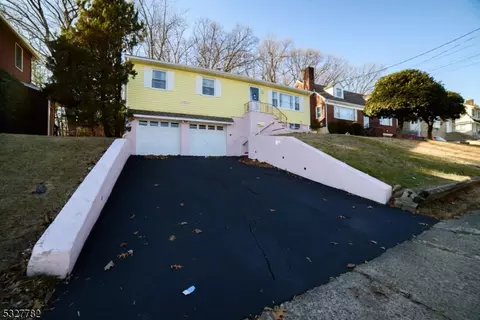 633 Belmont Ave, Haledon, NJ 07508