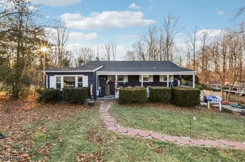 3 High Point Ter, Sussex, NJ 07461