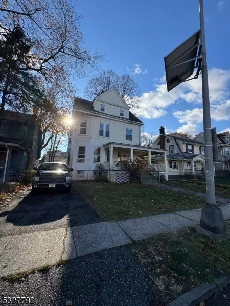 165 4th Ave, East Orange, NJ 07017