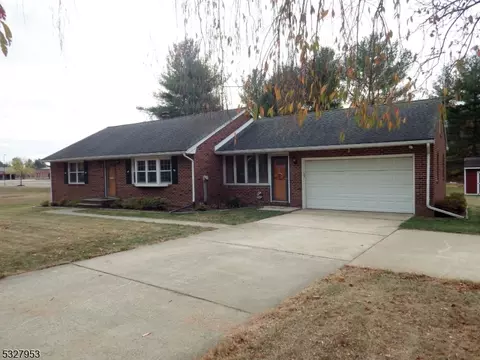 371 Ridge Rd, South Brunswick, NJ 08810
