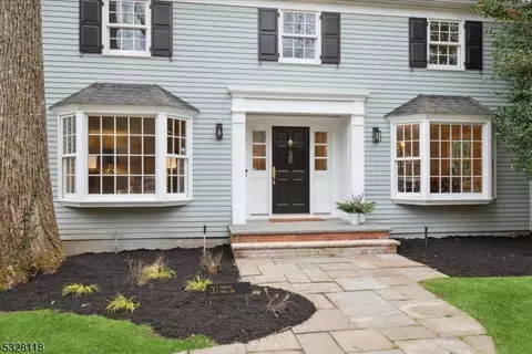 3 Drum Hill Dr, Summit, NJ 07901 photo 3