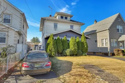 1027 Wheatsheaf Rd, Linden, NJ 07036