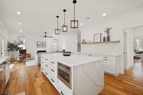 24 Russell Pl, Summit, NJ 07901 photo 11