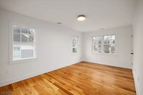 24 Russell Pl, Summit, NJ 07901 photo 28