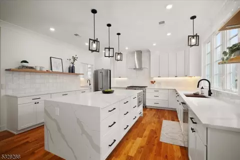 24 Russell Pl, Summit, NJ 07901 photo 9