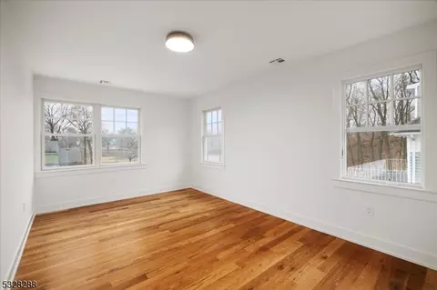 24 Russell Pl, Summit, NJ 07901 photo 27