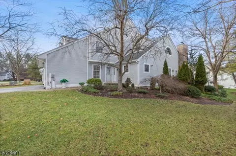 2 Bark Mill Ter, Montville, NJ 07045