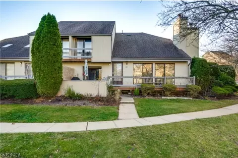 34 Talbot St, Somerset, NJ 08873