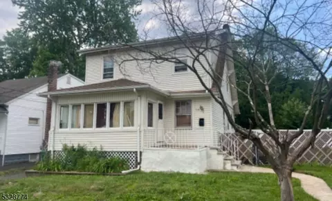 114 Martin St, Roselle, NJ 07203