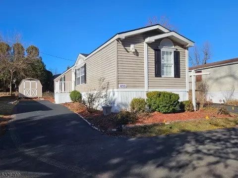 499 Kenbury Rd, Branchburg, NJ 08876