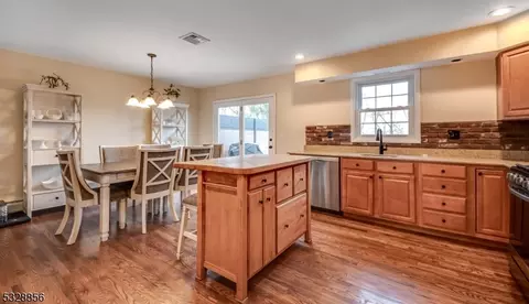 12 Farview Dr, Hackettstown, NJ 07840 photo 7