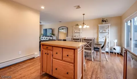 12 Farview Dr, Hackettstown, NJ 07840 photo 9
