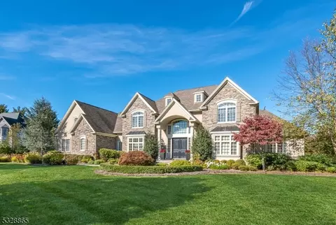 12 Harvest Way, Denville, NJ 07834