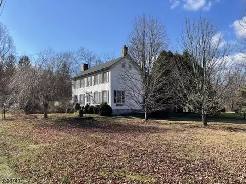 745 County Road 625, Hampton, NJ 08827