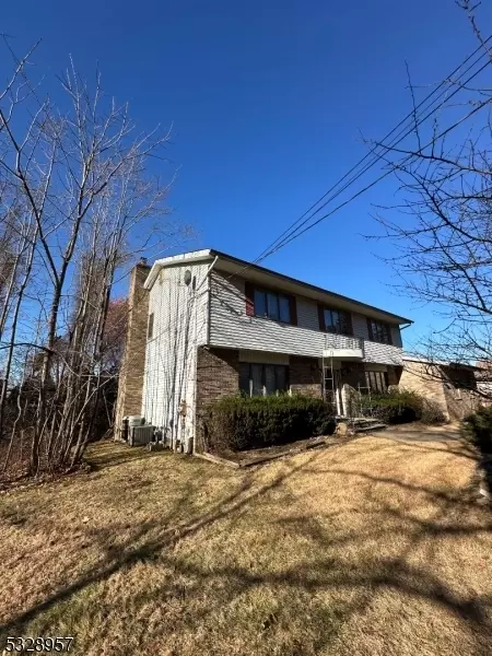 73 Colonial Rd, Wayne, NJ 07470 photo 6