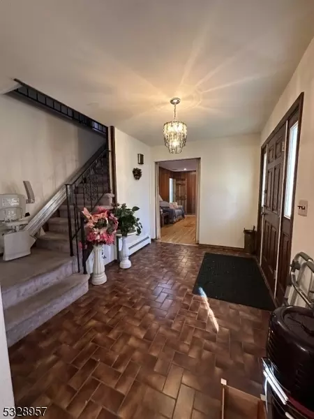 73 Colonial Rd, Wayne, NJ 07470 photo 12