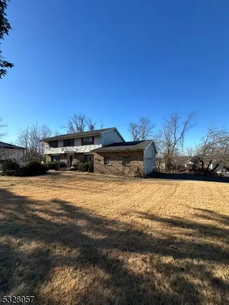 73 Colonial Rd, Wayne, NJ 07470 photo 5