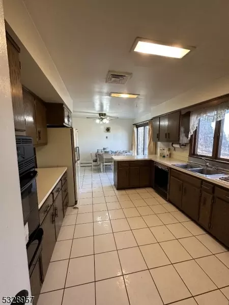 73 Colonial Rd, Wayne, NJ 07470 photo 18