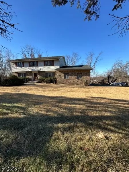 73 Colonial Rd, Wayne, NJ 07470 photo 2