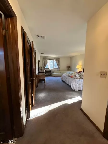73 Colonial Rd, Wayne, NJ 07470 photo 34