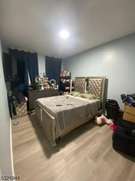 237 Ackerman Ave, Clifton, NJ 07011 photo 25