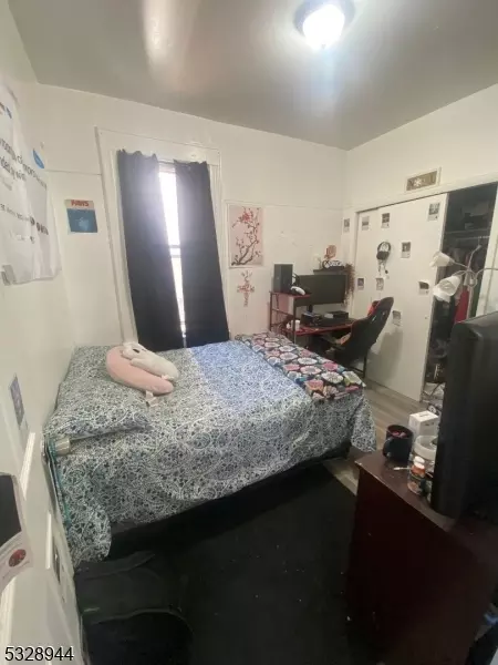 237 Ackerman Ave, Clifton, NJ 07011 photo 6