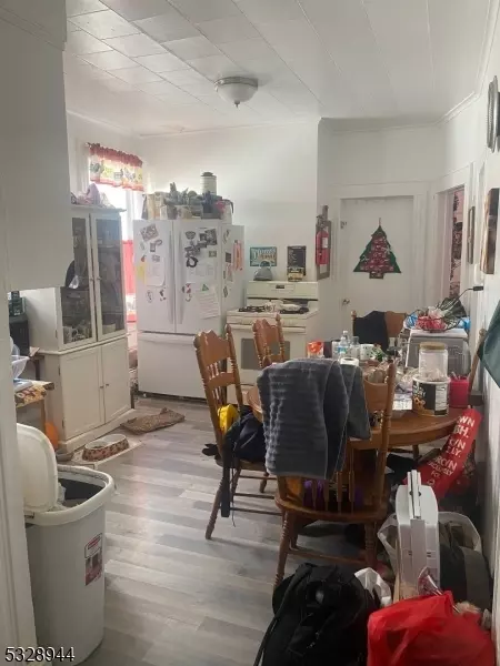 237 Ackerman Ave, Clifton, NJ 07011 photo 2