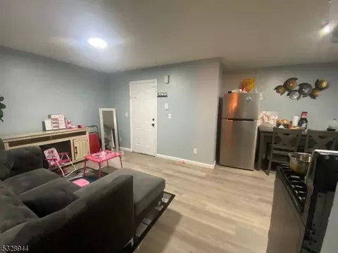 237 Ackerman Ave, Clifton, NJ 07011 photo 9