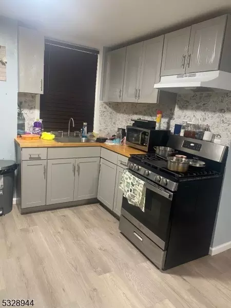 237 Ackerman Ave, Clifton, NJ 07011 photo 8