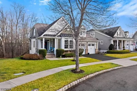 76 Bedford Dr, Montgomery, NJ 08558