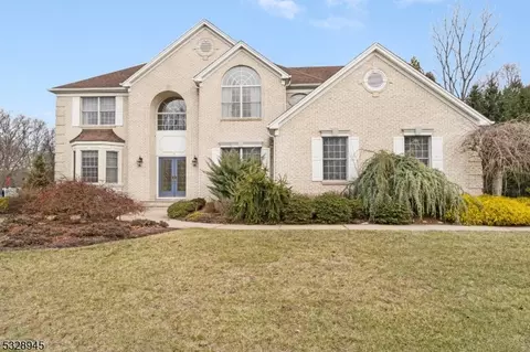14 Hubert St, Hanover, NJ 07981