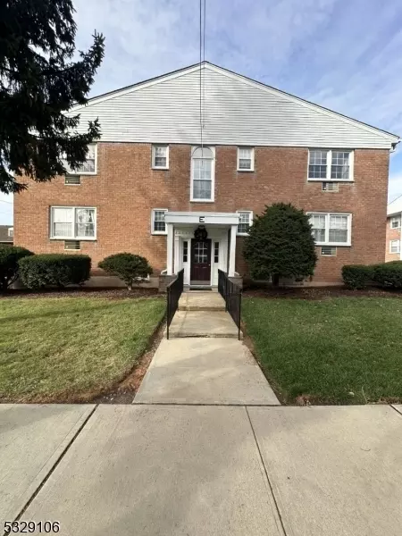 565 Grove St E-1 #1, Clifton, NJ 07013