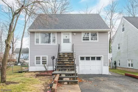12 Glassboro Rd, Parsippany-troy Hills Twp, NJ 07054