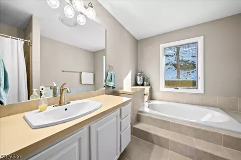 322 Hackett Rd, Hampton, NJ 08827 photo 22