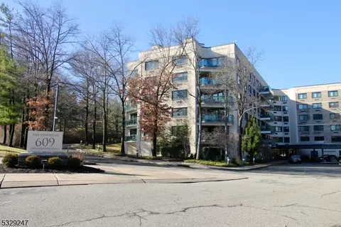 609 W South Orange Ave #6Q, South Orange, NJ 07079