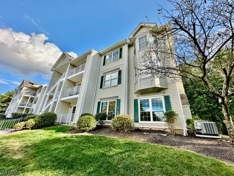 4016 Crawford Ct, Bridgewater, NJ 08807