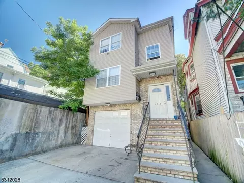 183 N 12th St, Newark, NJ 07107