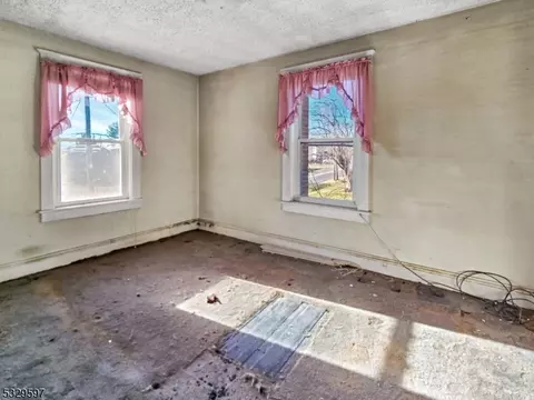 755 High St, Alpha, NJ 08865 photo 12