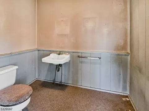755 High St, Alpha, NJ 08865 photo 10