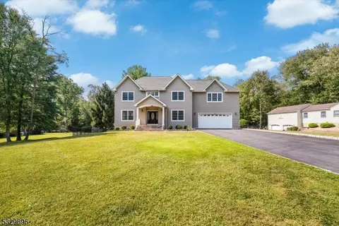 455 Bayberry Rd, Bridgewater, NJ 08807